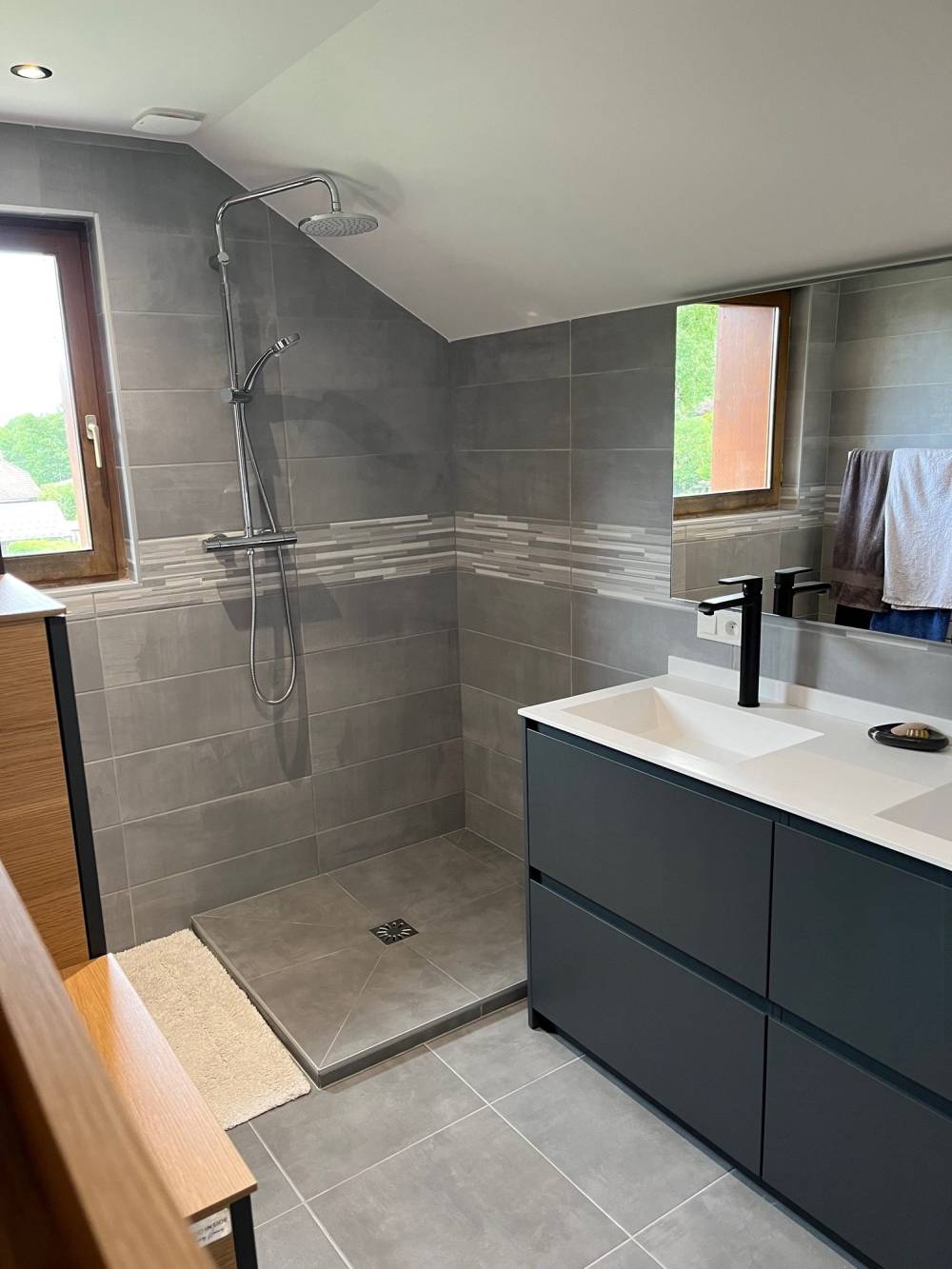La douche à l’italienne ou receveur de douche ? — Mood Inside Annecy